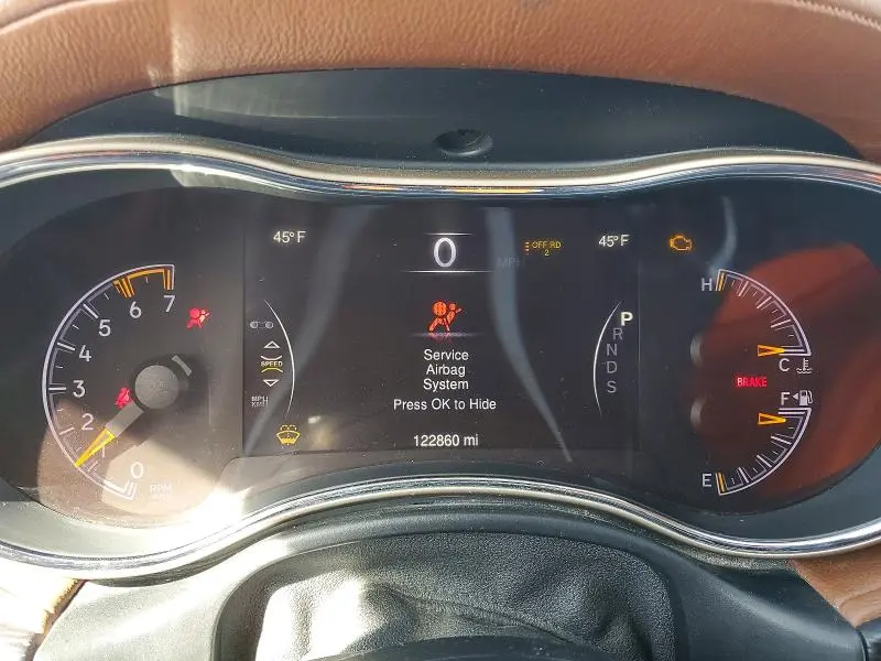 2015 JEEP GRAND CHEROKEE SUMMIT  