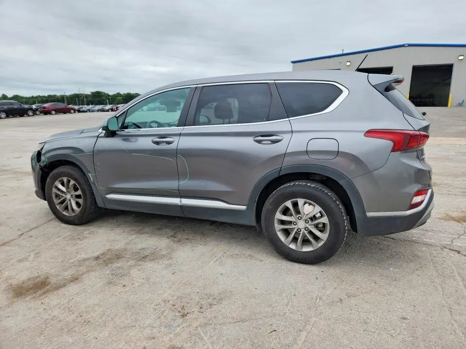 2020 HYUNDAI SANTA FE SE  