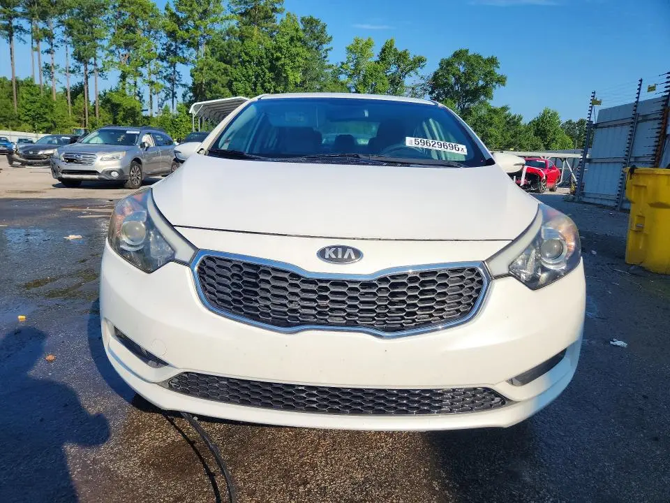 2016 KIA FORTE LX  