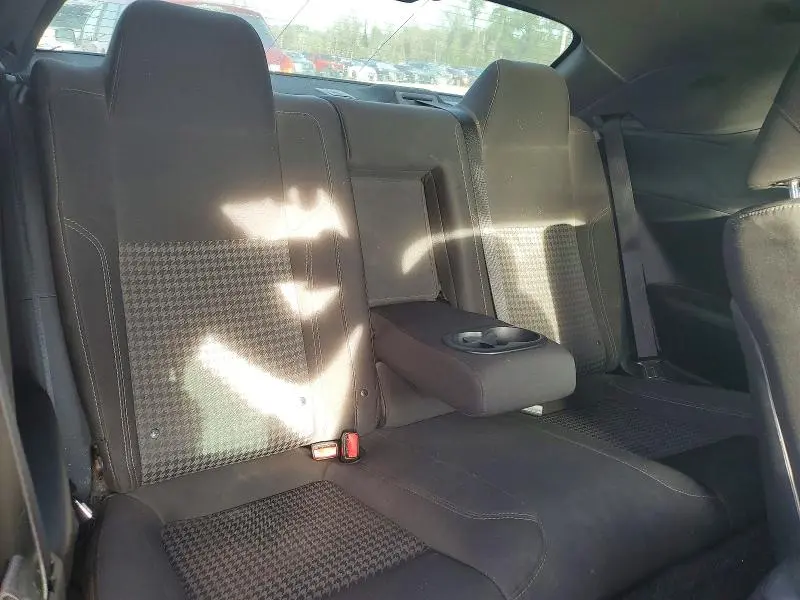 2017 DODGE CHALLENGER SXT  