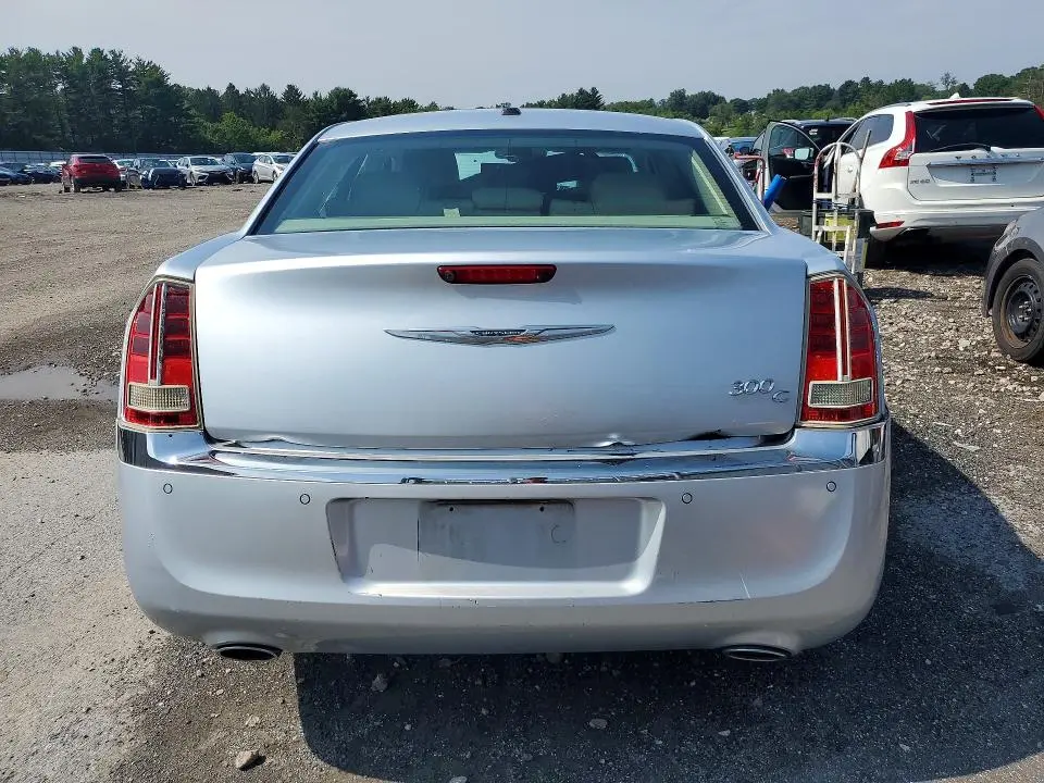 2013 CHRYSLER 300C   