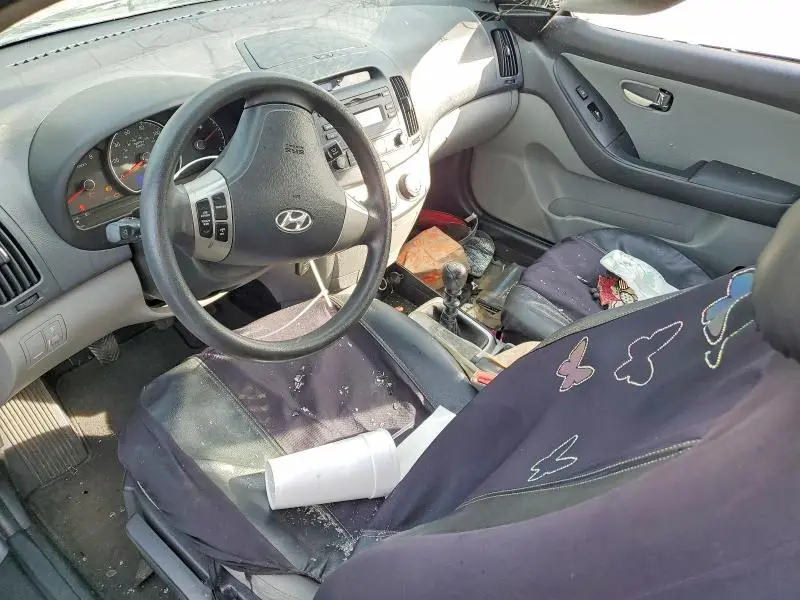 2010 HYUNDAI ELANTRA BLUE  