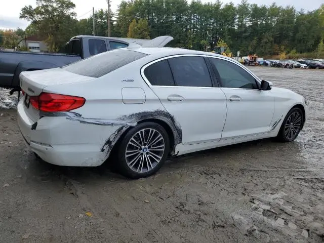 2019 BMW 530XE   