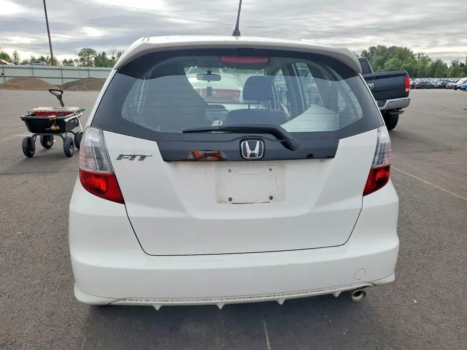 2010 HONDA FIT SPORT  