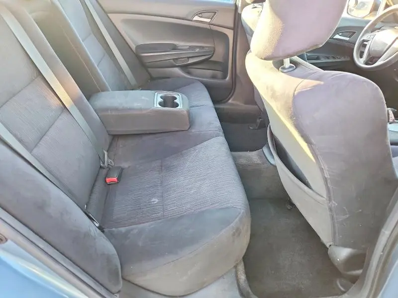 2011 HONDA ACCORD LX  