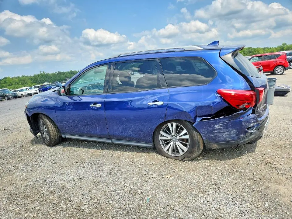 2020 NISSAN PATHFINDER SV  