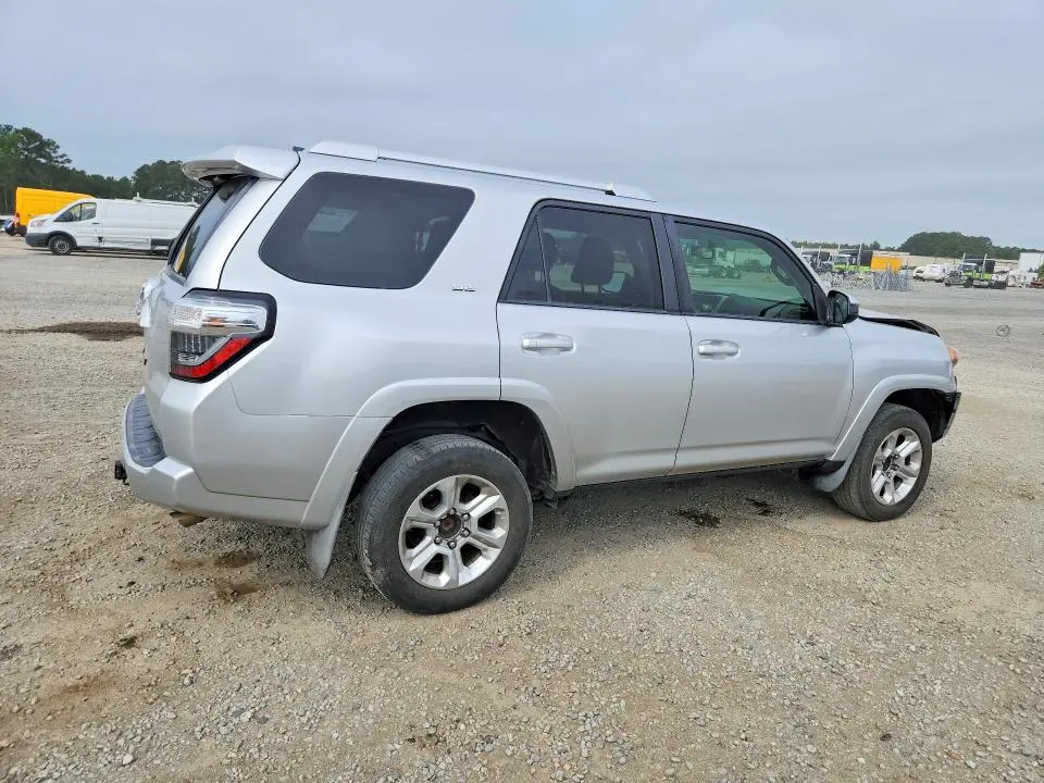 2017 TOYOTA 4RUNNER SR5  