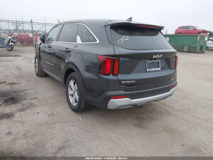 2025 KIA SORENTO LX