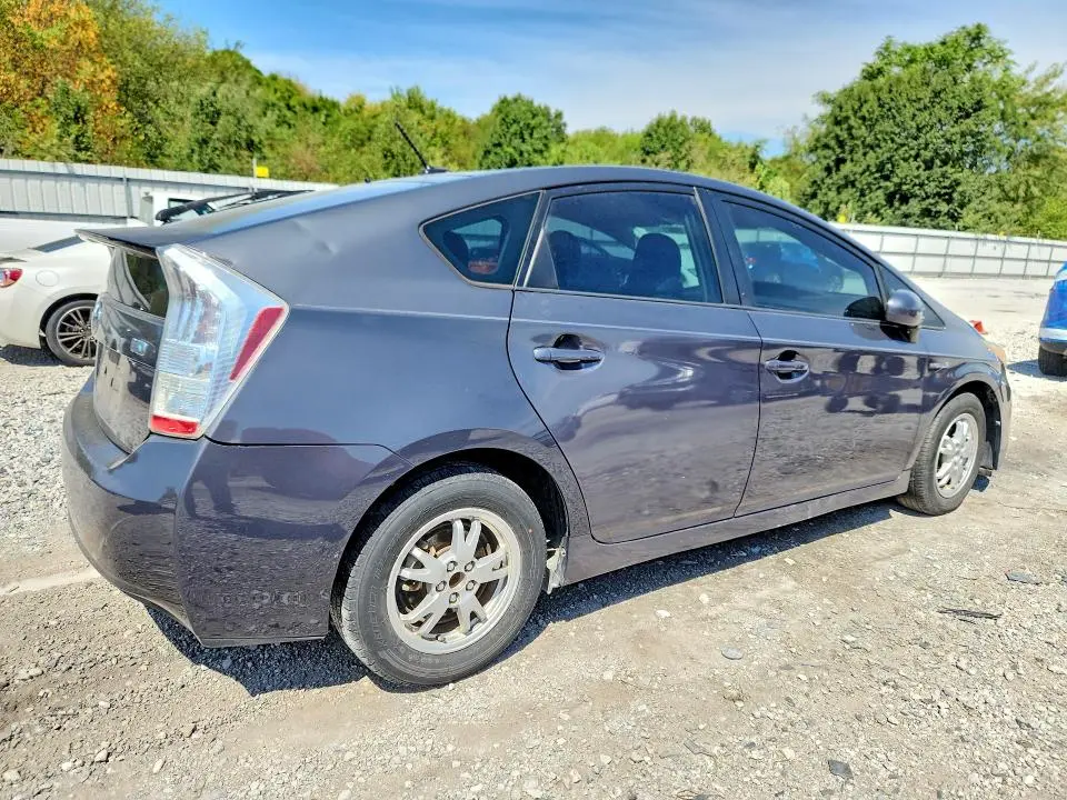 2010 TOYOTA PRIUS IV  