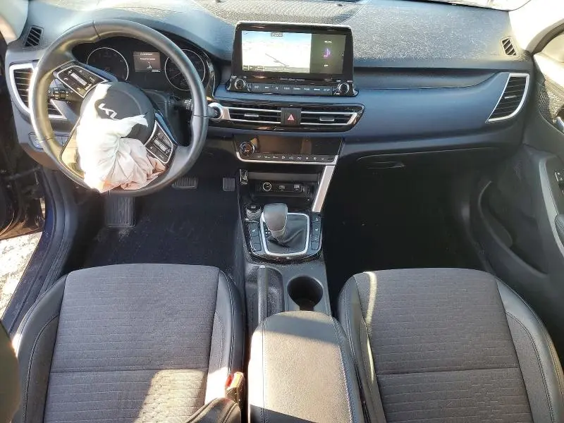 2022 KIA SELTOS S  