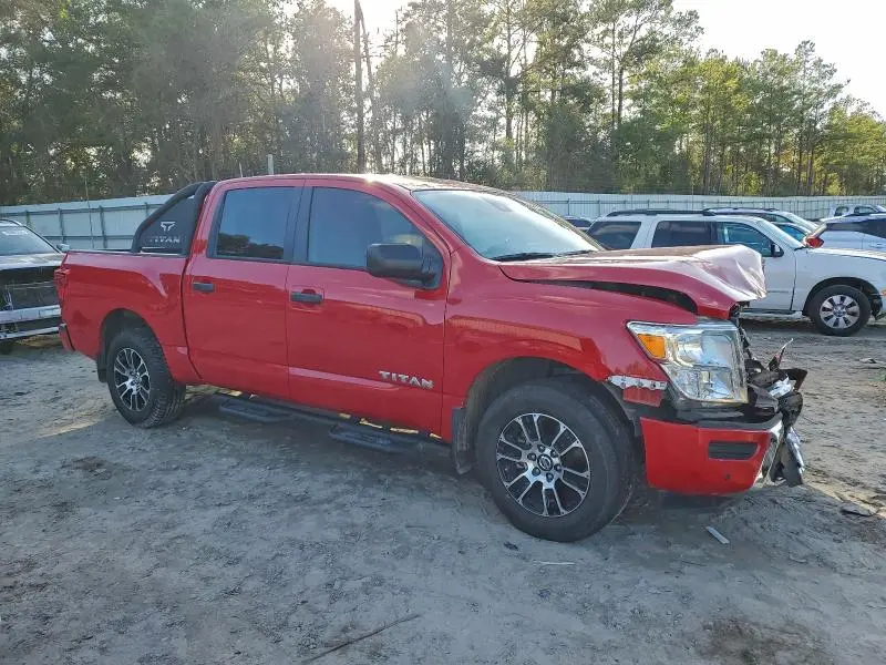 2022 NISSAN TITAN SV  