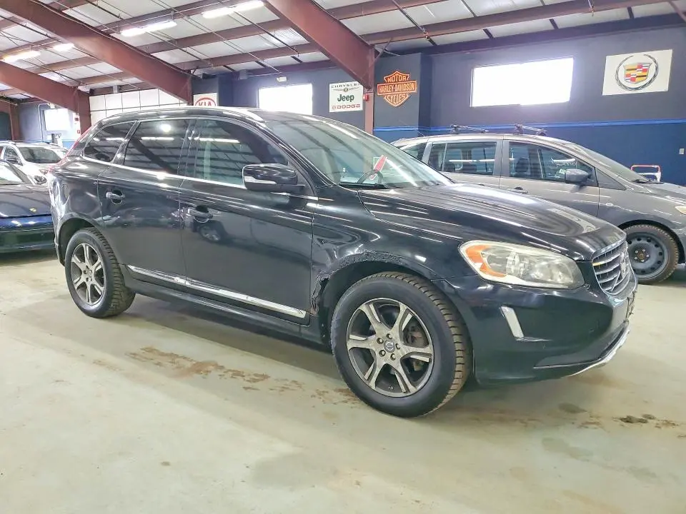 2014 VOLVO XC60 T6  