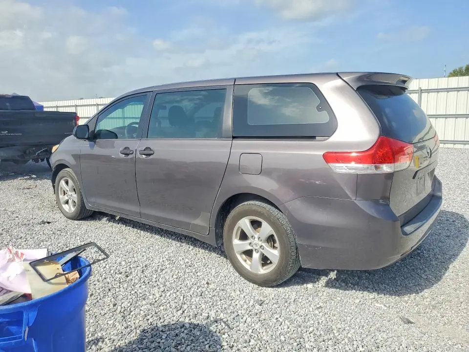 2012 TOYOTA SIENNA BASE 7-PASSENGER  