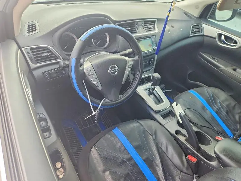 2015 NISSAN SENTRA SV  