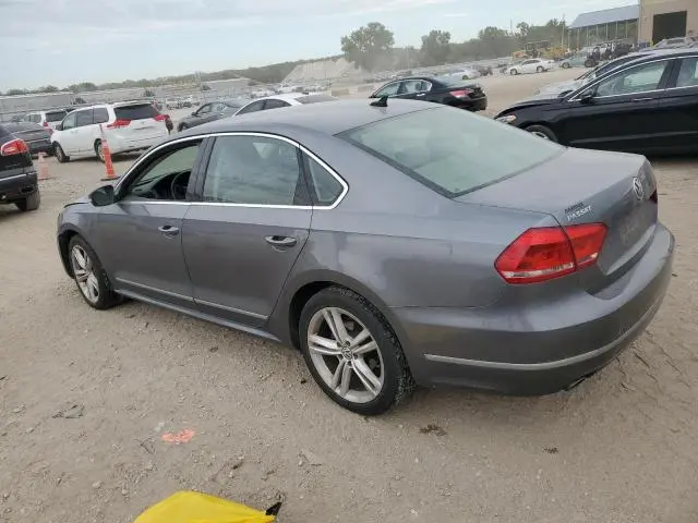 2013 VOLKSWAGEN PASSAT SEL  