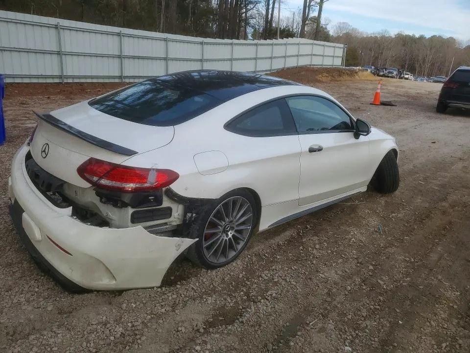 2017 MERCEDES-BENZ C 300  