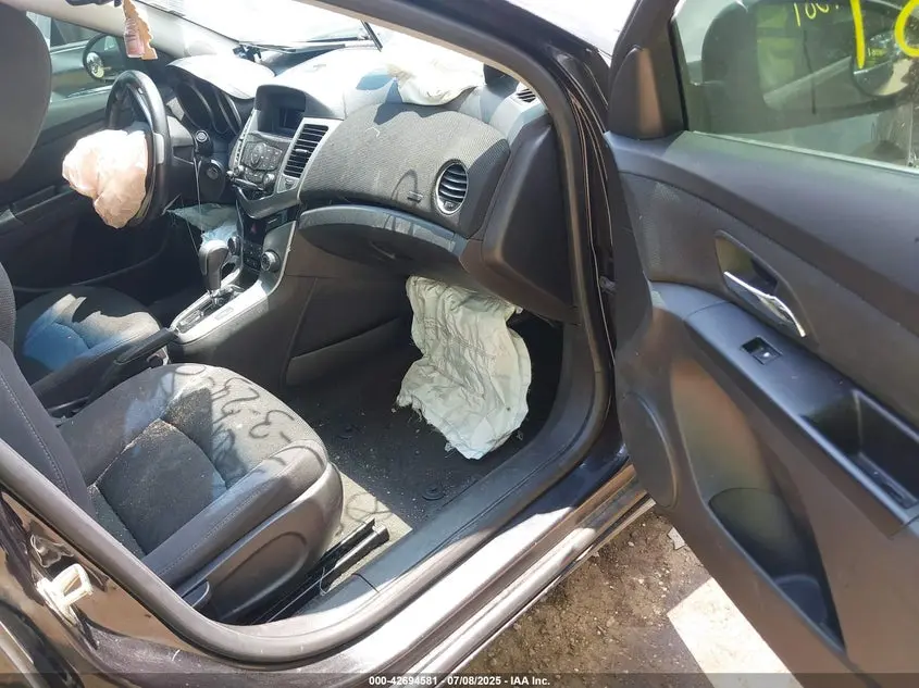 2014 CHEVROLET CRUZE 1LT AUTO