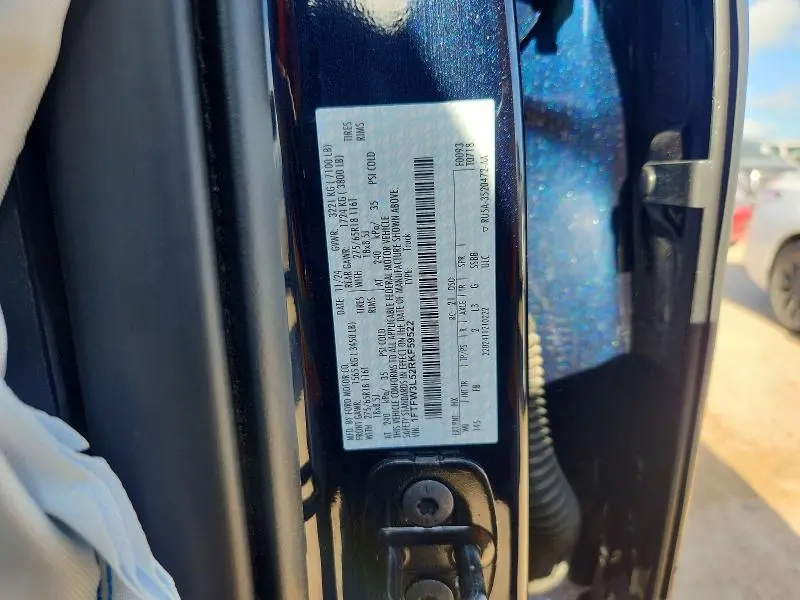 2024 FORD F150 XLT  