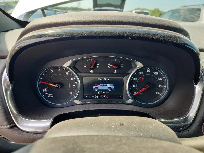 2023 CHEVROLET TRAVERSE LT  