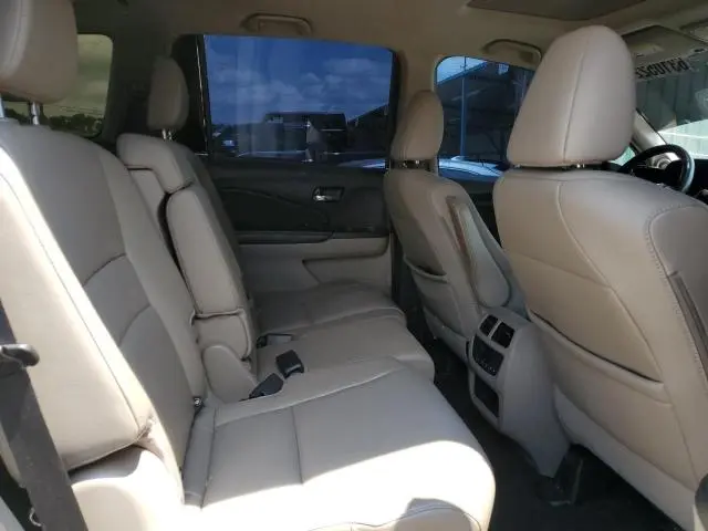 2017 HONDA PILOT EXL  