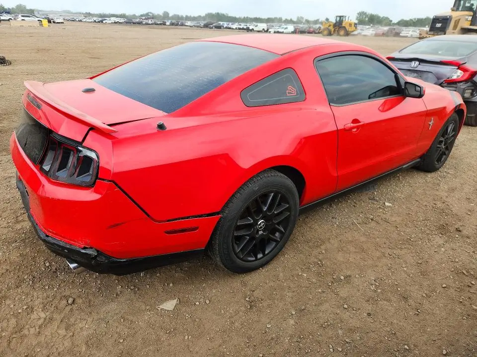 2012 FORD MUSTANG   
