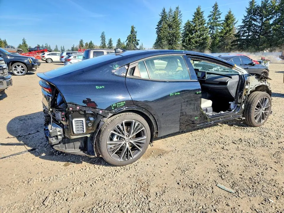 2024 TOYOTA PRIUS LIMITED  