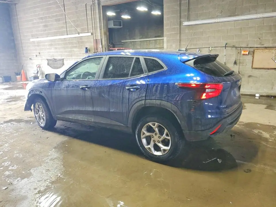 2024 CHEVROLET TRAX LS  