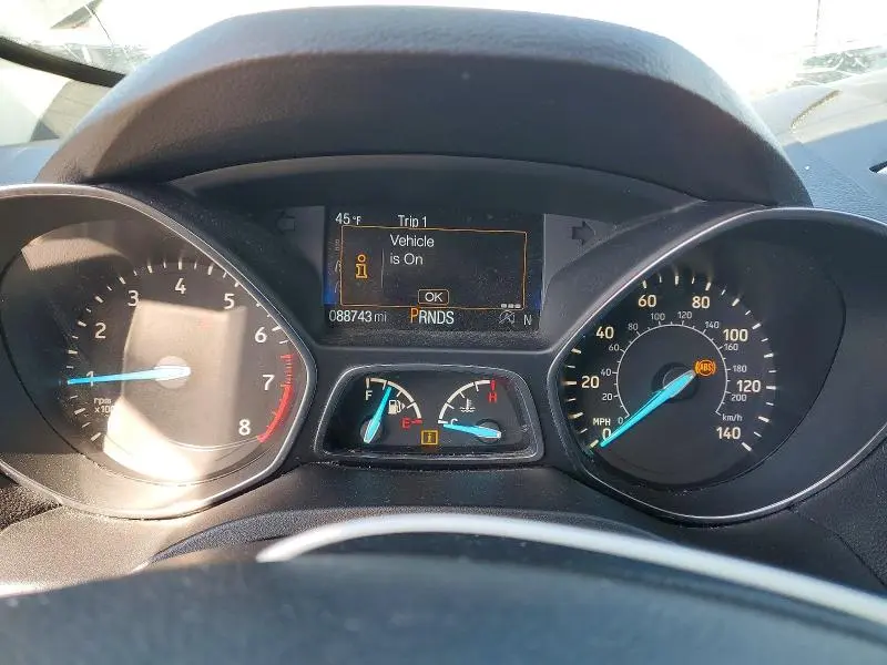 2019 FORD ESCAPE SE  