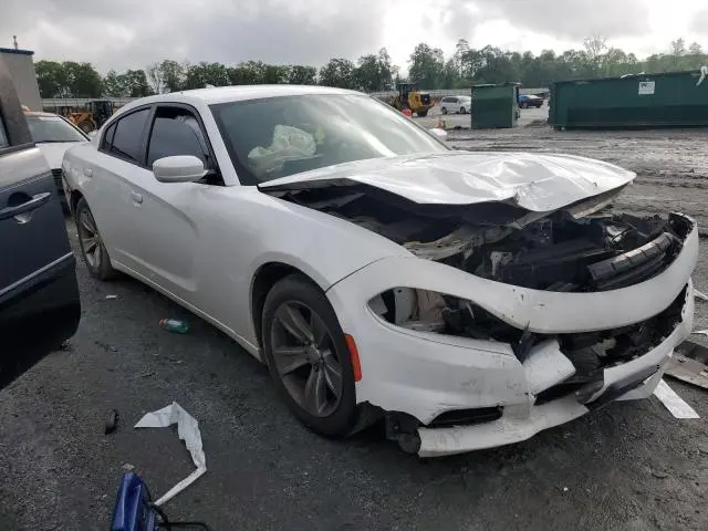 2016 DODGE CHARGER SXT