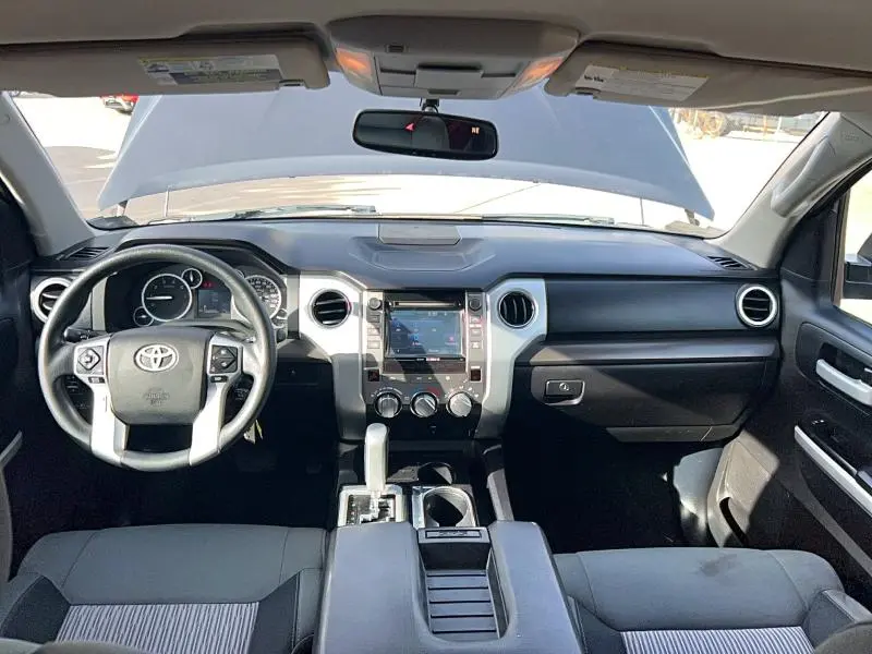 2015 TOYOTA TUNDRA CREWMAX SR5  