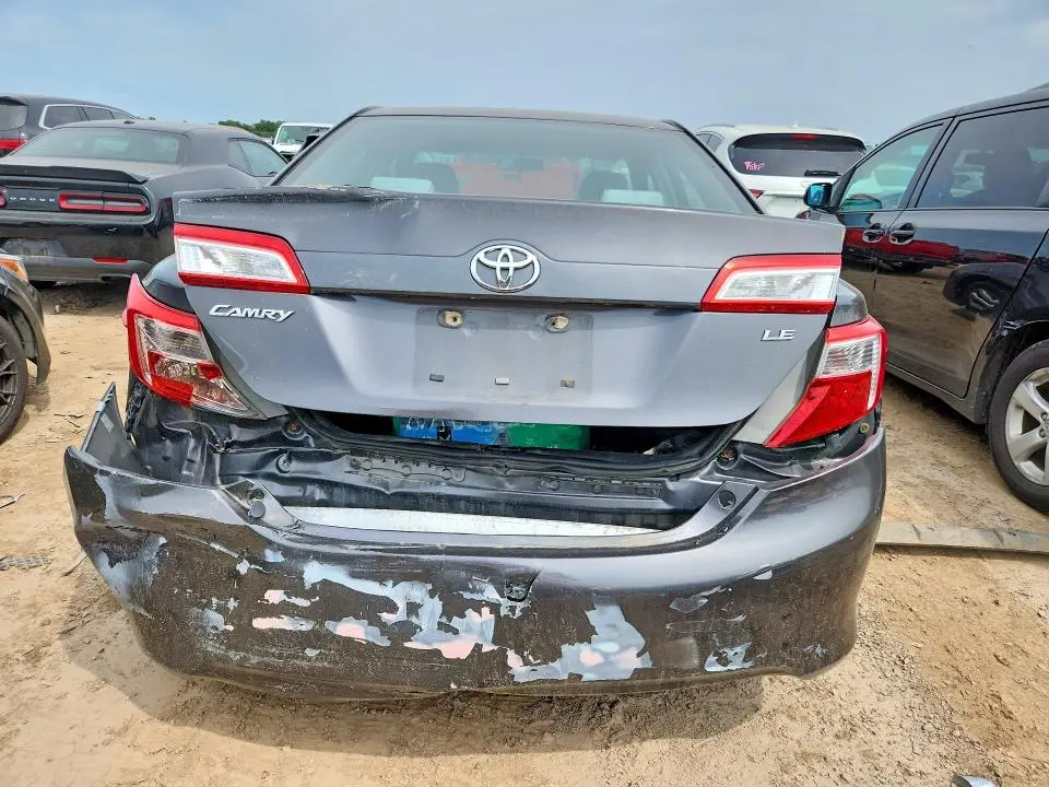 2012 TOYOTA CAMRY LE  