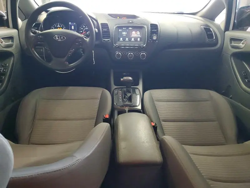 2018 KIA FORTE LX  