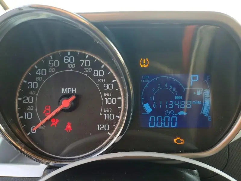 2015 CHEVROLET SPARK 1LT  