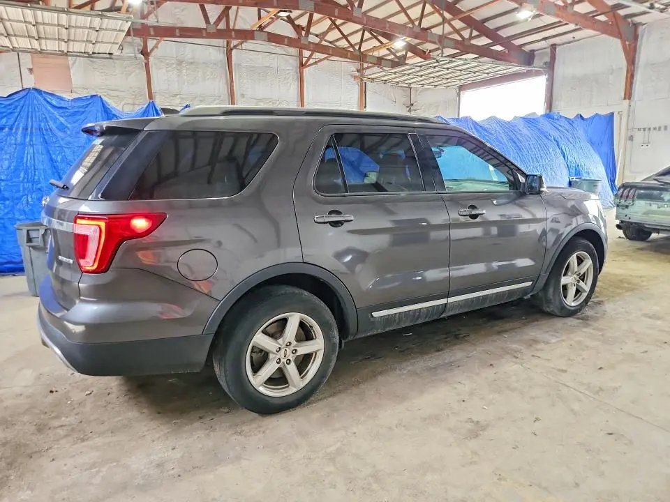 2016 FORD EXPLORER XLT  