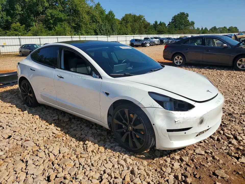 2020 TESLA MODEL 3   