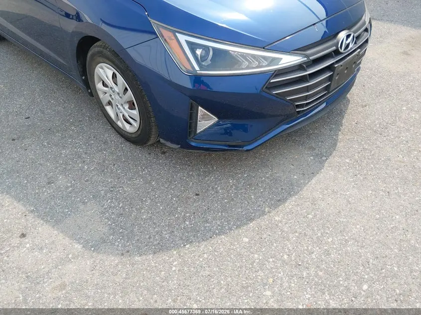 2019 HYUNDAI ELANTRA SE