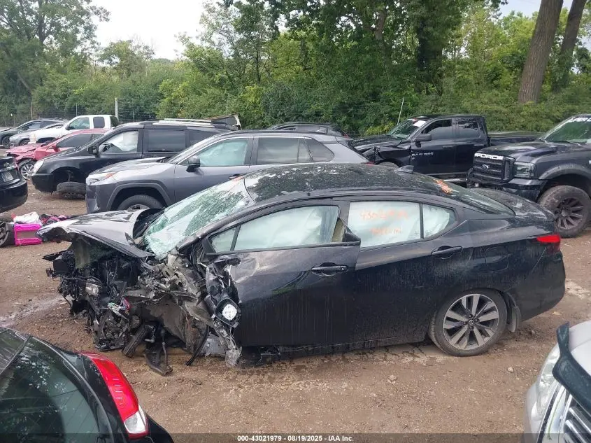 2020 NISSAN VERSA SR XTRONIC CVT