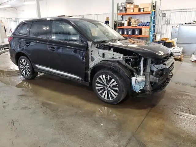 2020 MITSUBISHI OUTLANDER SE  