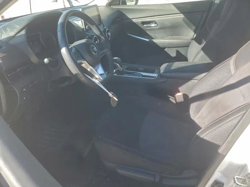 2021 NISSAN SENTRA SR  