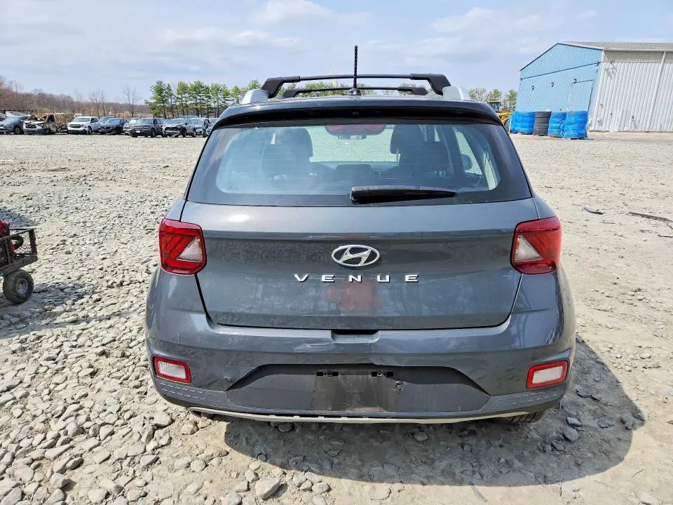 2024 HYUNDAI VENUE LIMITED  
