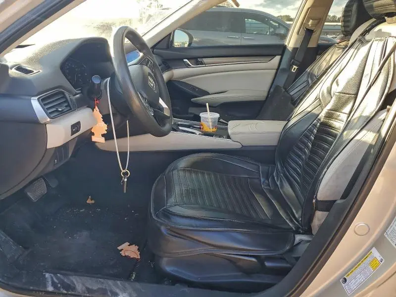 2018 HONDA ACCORD LX  