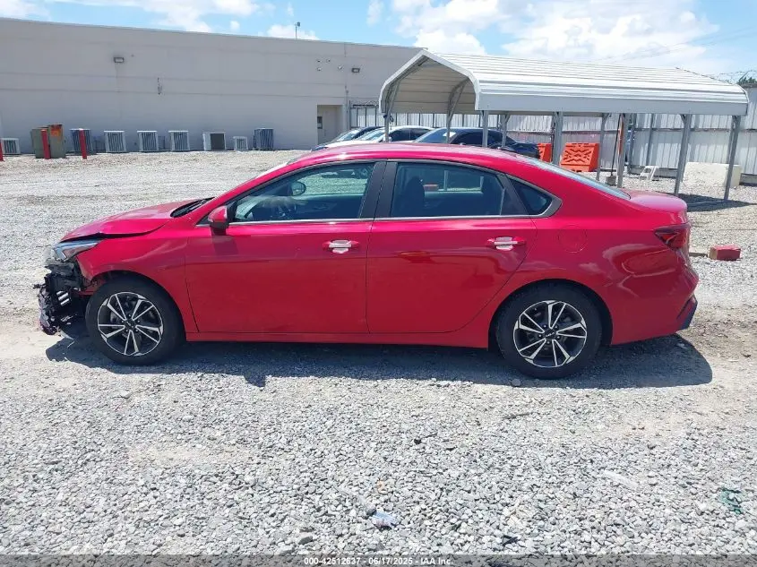 2022 KIA FORTE LXS