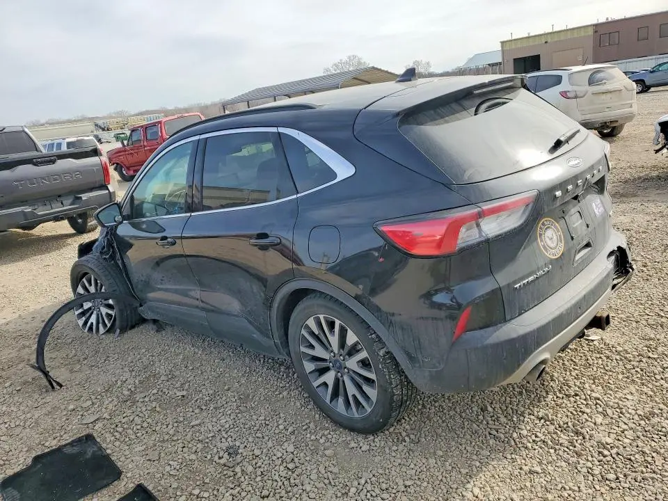 2020 FORD ESCAPE TITANIUM  