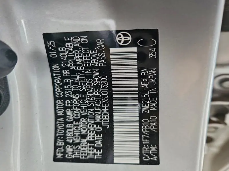 2025 TOYOTA COROLLA LE  