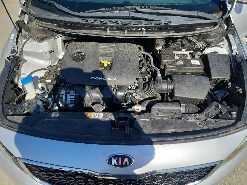 2018 KIA FORTE LX  