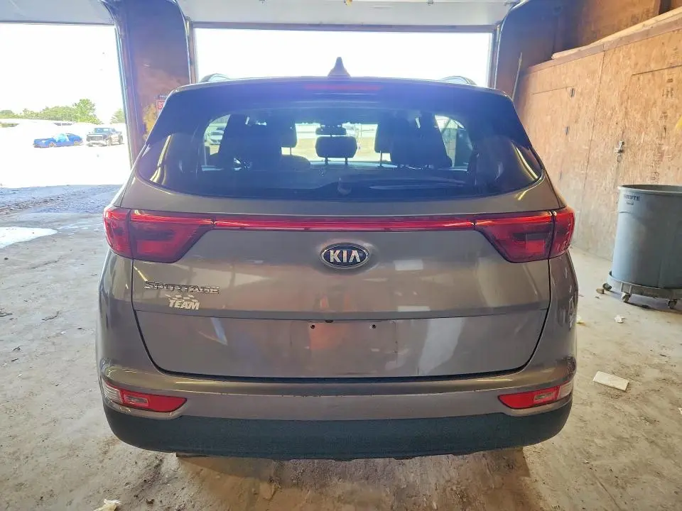 2018 KIA SPORTAGE LX  