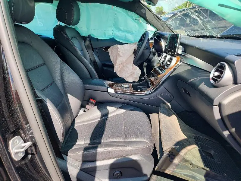 2018 MERCEDES-BENZ GLC 300 4MATIC  