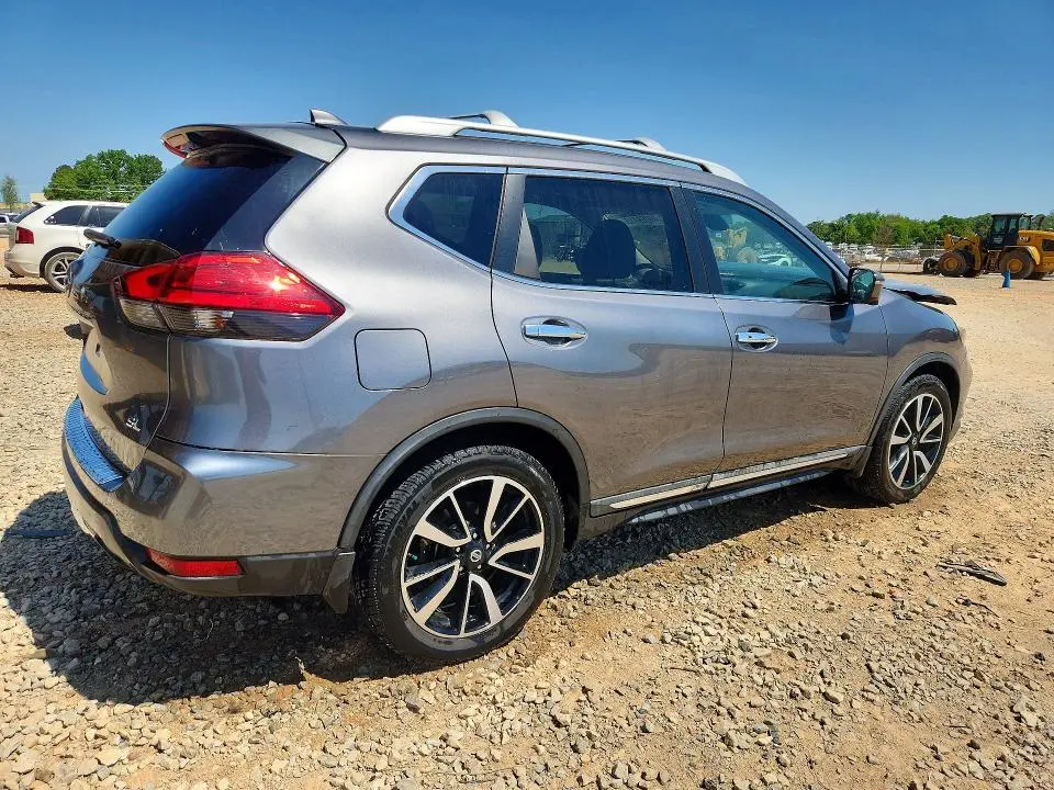 2017 NISSAN ROGUE SL  