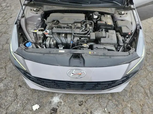 2023 HYUNDAI ELANTRA SEL  