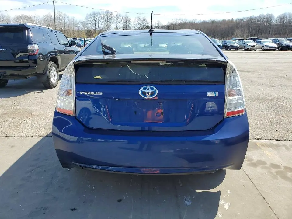2010 TOYOTA PRIUS IV  